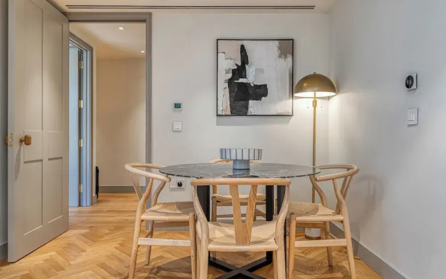 Luxury flats near Big Ben and London Eye