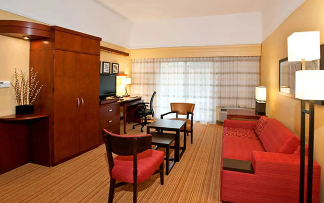 Courtyard by Marriott Troy