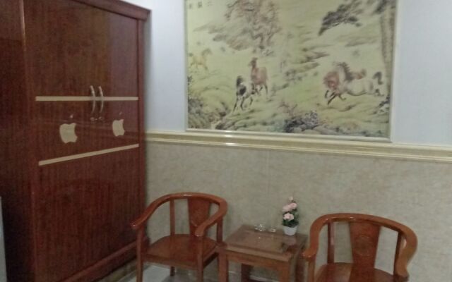 Duc Long Hotel