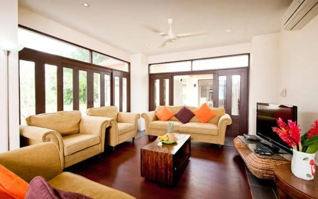 Krabi Sunset Beachfront Villa