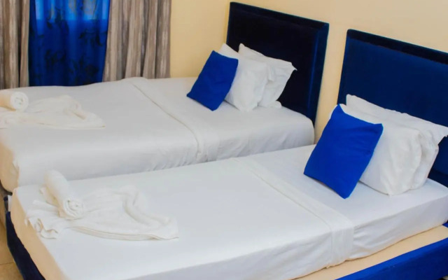 Hotel 3 J