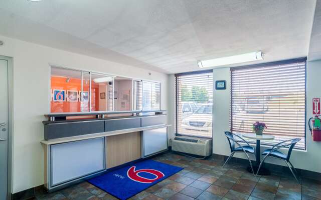 Motel 6 Oklahoma City, OK - South
