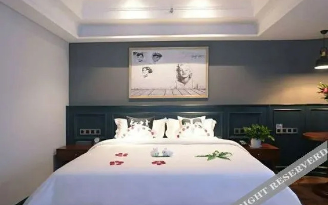 Mingquan Quanying Hotel (Jinan Mingquan railway station store)