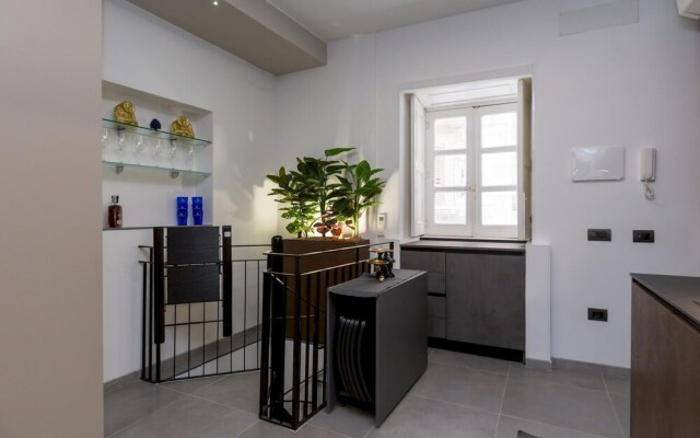 Interno 6 in Siracusa