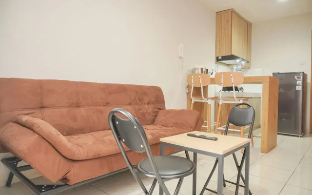 Homey And Minimalist 1Br Cinere Bellevue Suites Apartment