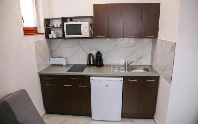 Família Apartmanház