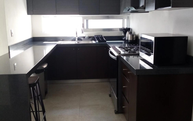 Casa amplia con Alberca y Roof Garden