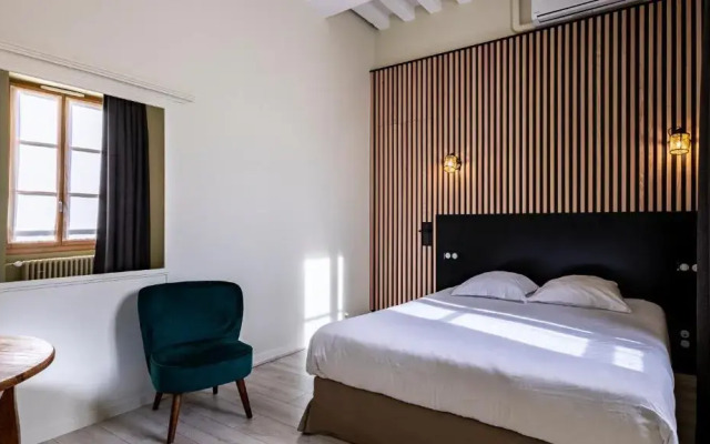 Logis Hostellerie Bressane