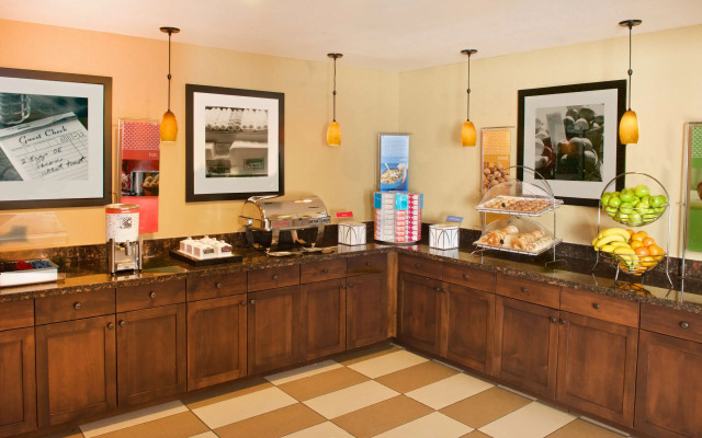 Hampton Inn Phoenix-Airport North