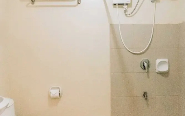 Spacious 1 Bedroom With a View