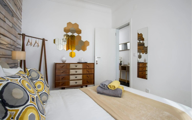 Frei Fortunato Sunny Apartment