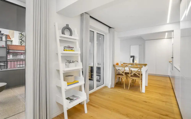 Urban Oasis: Modern Living With Parking & Ac