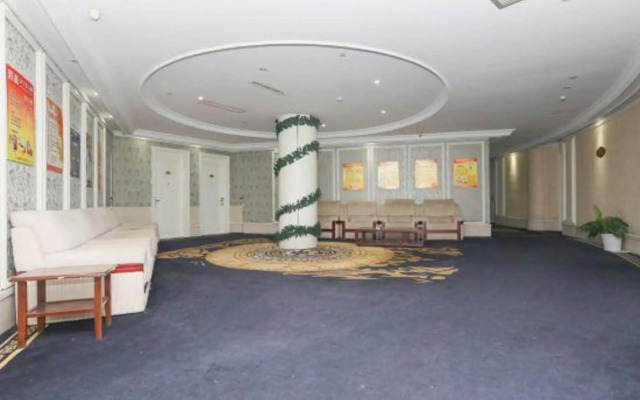 Jingshang Theme Business Hotel