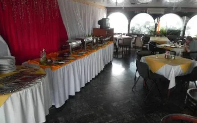 Apê no melhor de LagoaNova Por Carpediem