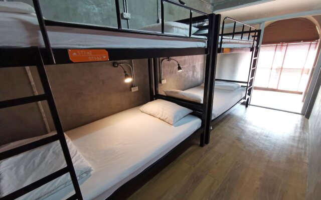 Urbanite Hostel
