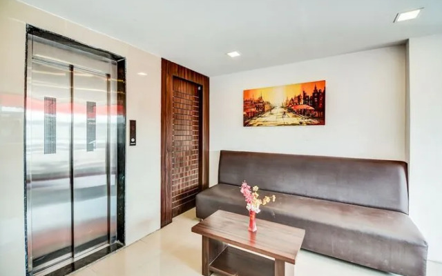 FabExpress Comfort Executive