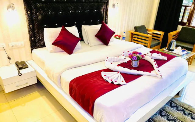Hotel Nature's Feast