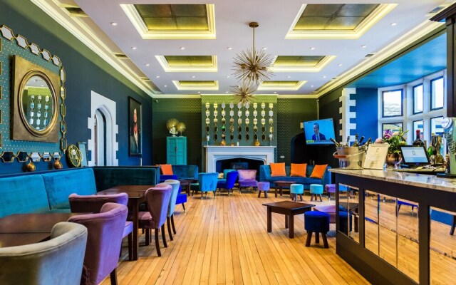 Lanelay Hall Hotel & Spa