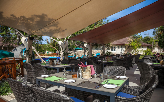 Leopard Beach Resort & Spa