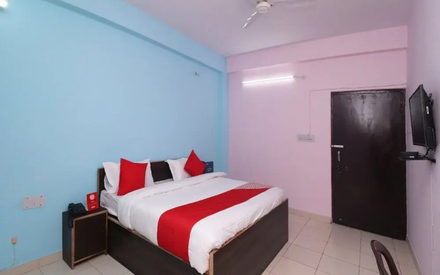 Mohit International By OYO Rooms