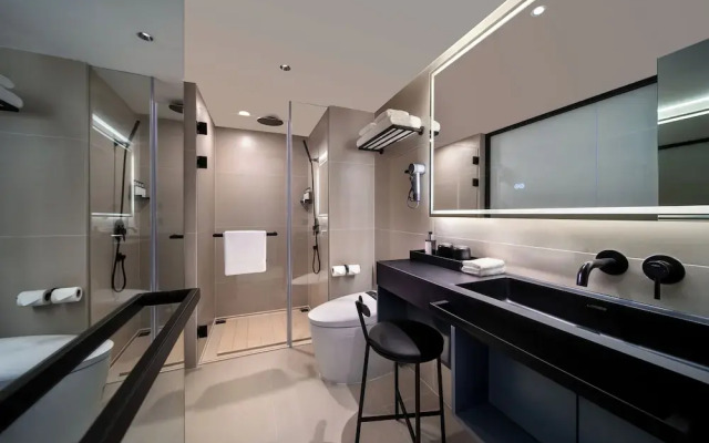 CYBO Station SSAW Shangpin Hotel Luohu Shenzhen