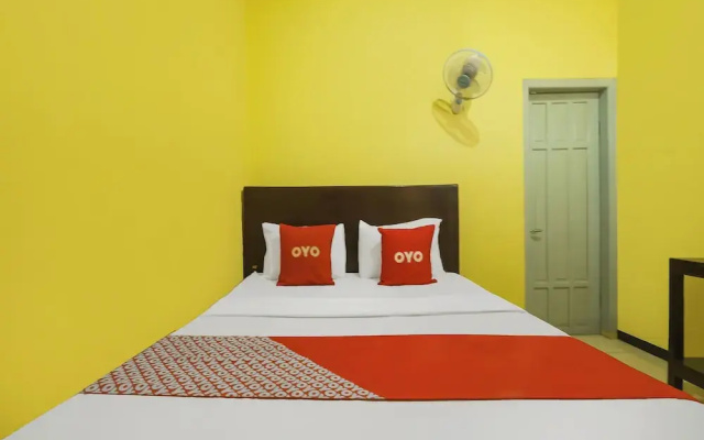 OYO 92483 Hotel Kirana