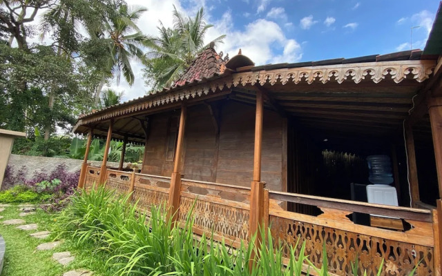D'Ethnic Ubud Villa