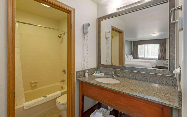 Best Western King Salmon Inn