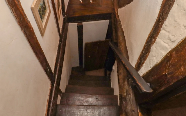 Top Farm House
