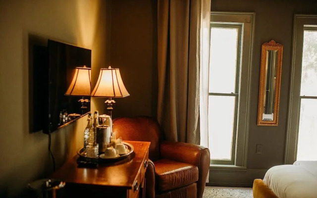 The Crystal River Inn