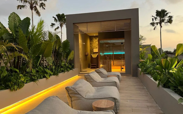 Sin Nombre Bali
