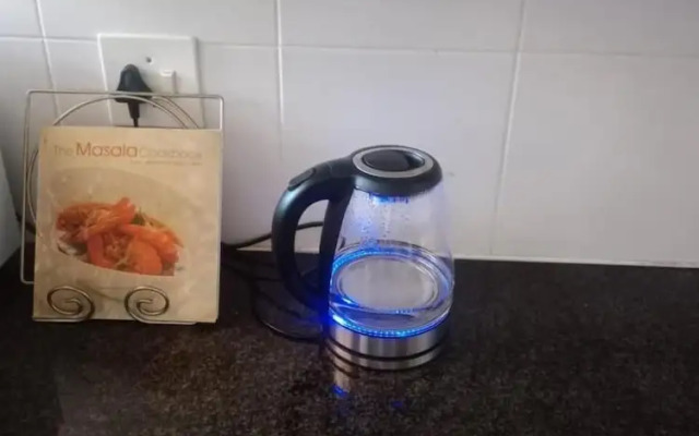 Room in Guest Room - A Home Away From Home!