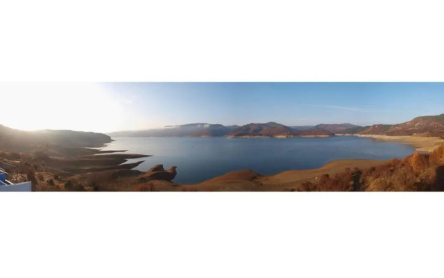 Lakeview-Estate ApartHotel