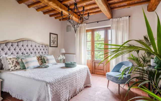 Valle del Sole Winery Farmhouse