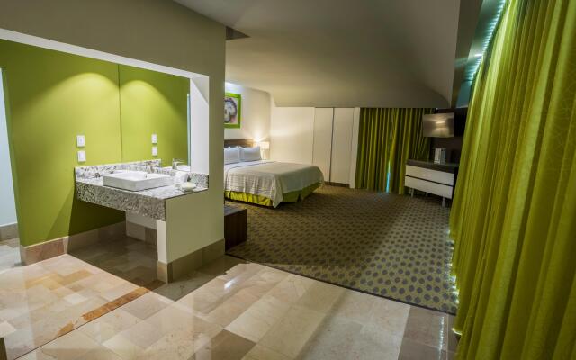 Holiday Inn Queretaro Zona Krystal by IHG
