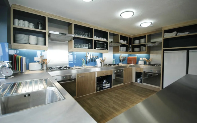 Hostel YHA Poppit Sands