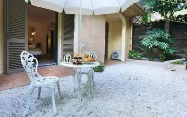 Saint Tropez centre. Suite les Canoubiers pour 4