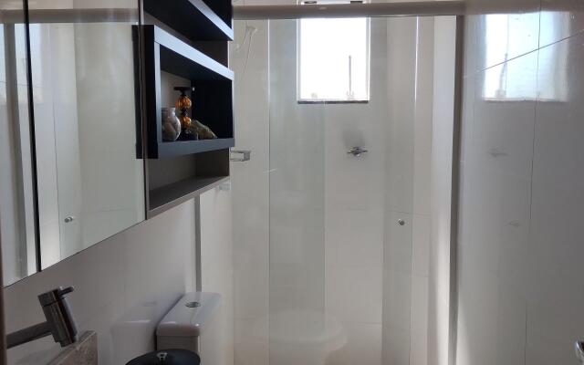 Apto próx a Praia dos Ingleses Floripa-SC RAV105