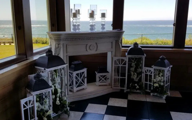 Inn at Otter Crest