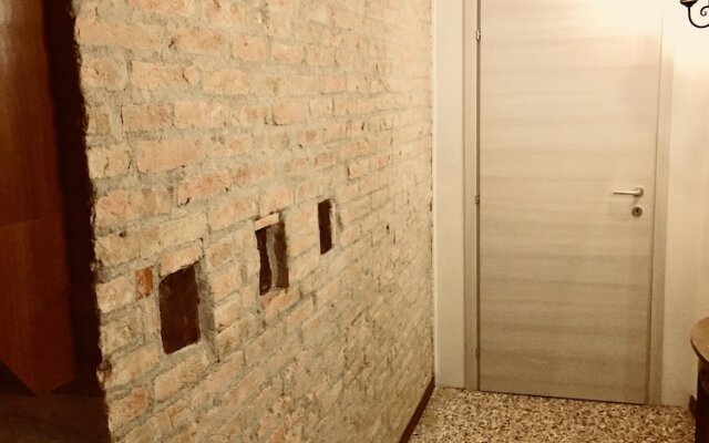 Hesperia Apartment
