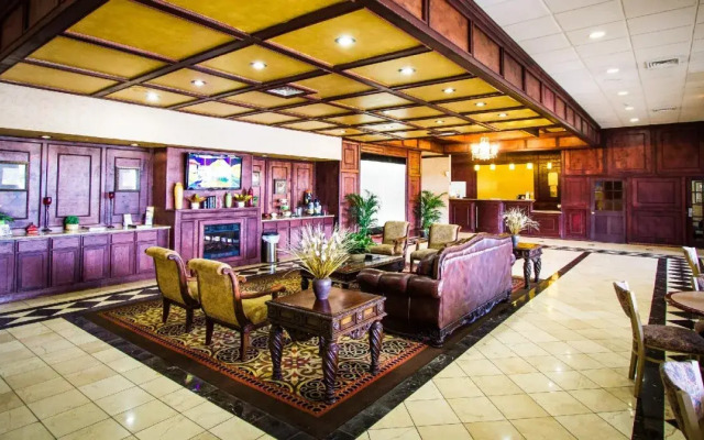 Quality Inn & Suites Nacogdoches