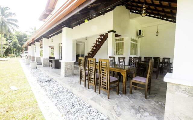 Cogent Holiday Home