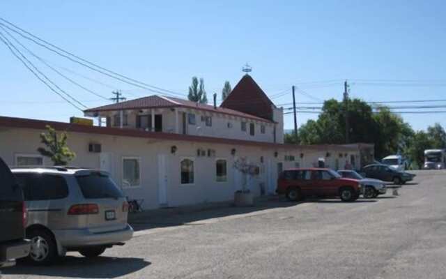 Spanish Fiesta Resort