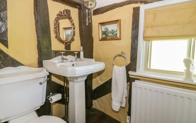 Waveney Cottage
