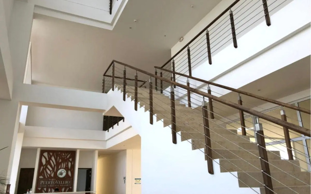 Marina Puerto Velero