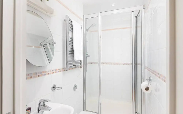 Skyvillion - Spacious 2bed W Balcony In Barnet