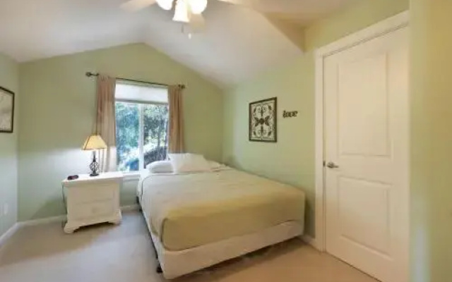 West Sail-River/Mt Vw-5BR/2.5B