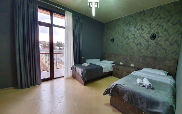 Black Sea Hotel Tbilisi