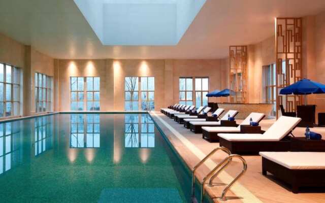 Four Points by Sheraton Luohe