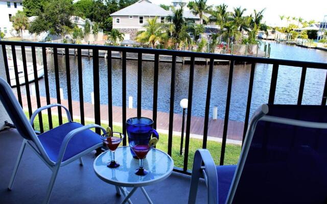 The Bay Inn at the Lani Kai